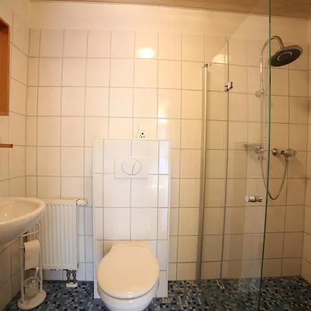 Gaestehaus Am Schmalen Ug Haftungsbeschraenkt 3* Lauchhammer